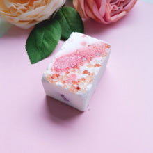 Load image into Gallery viewer, Mini Bath bomb Rose Quartz
