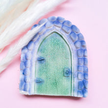 Load image into Gallery viewer, Fairy door bath fizzy
